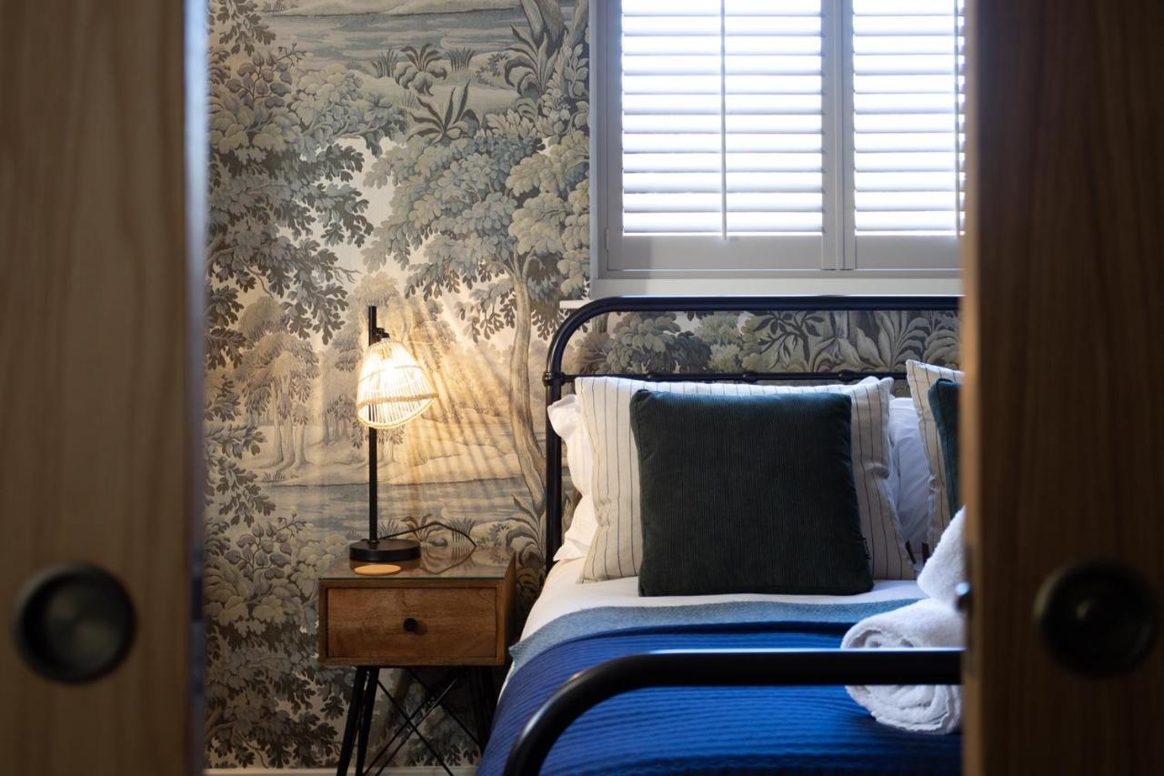 The Workshop Apartment York Bagian luar foto