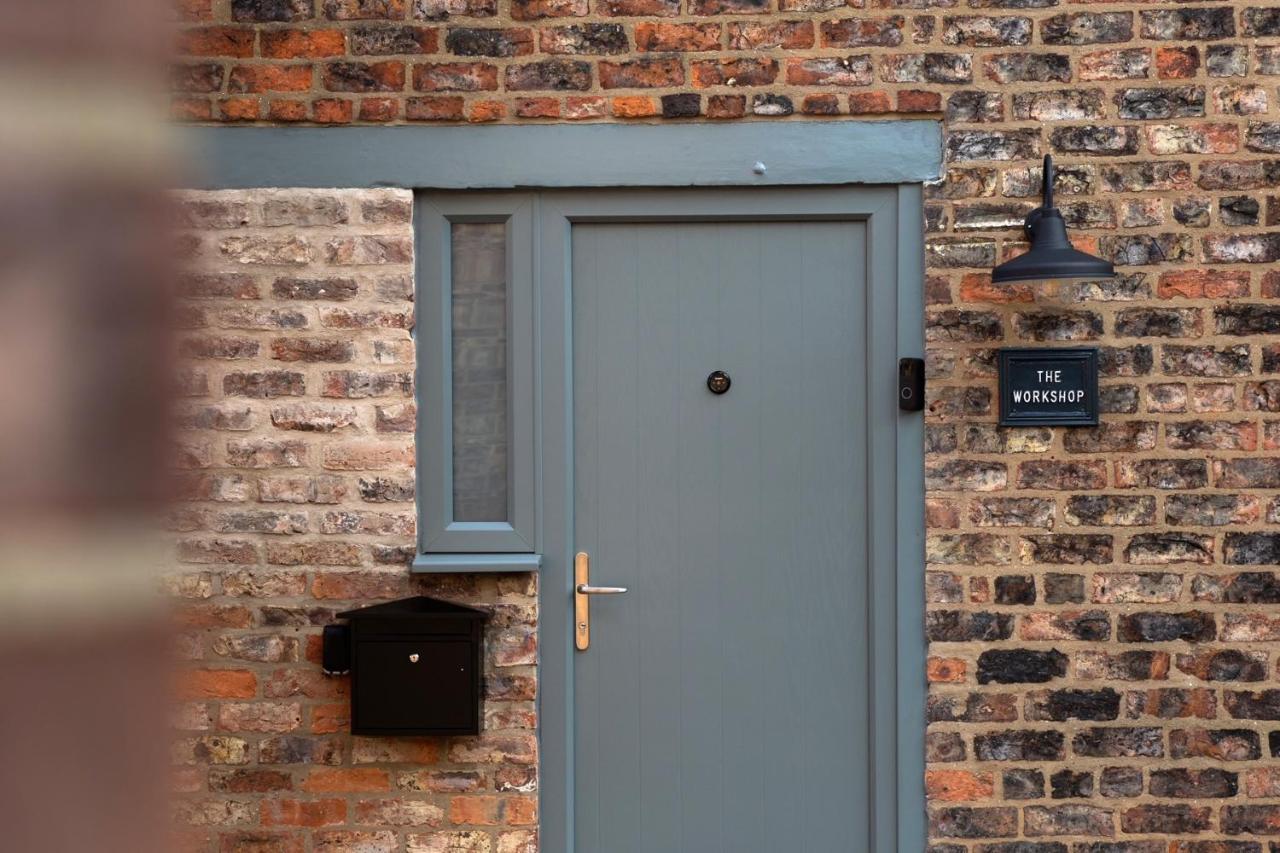 The Workshop Apartment York Bagian luar foto