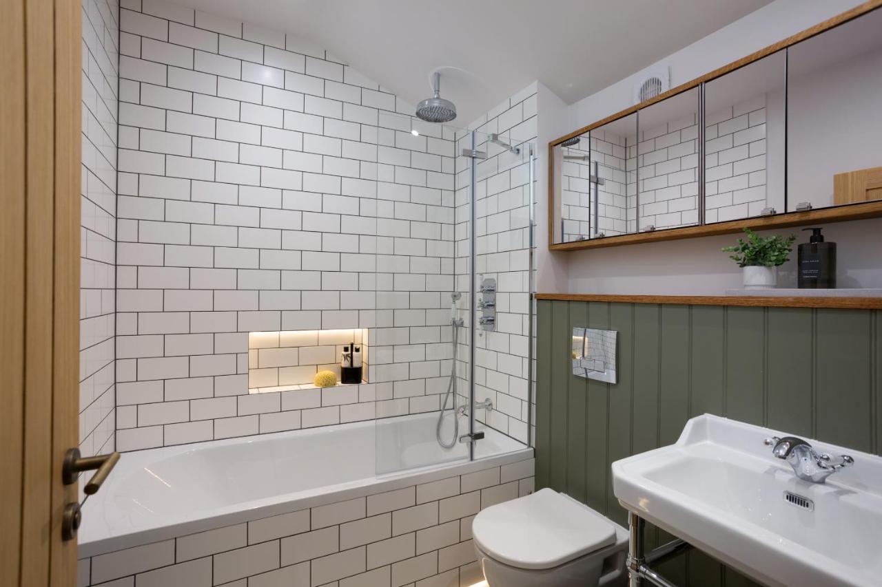 The Workshop Apartment York Bagian luar foto